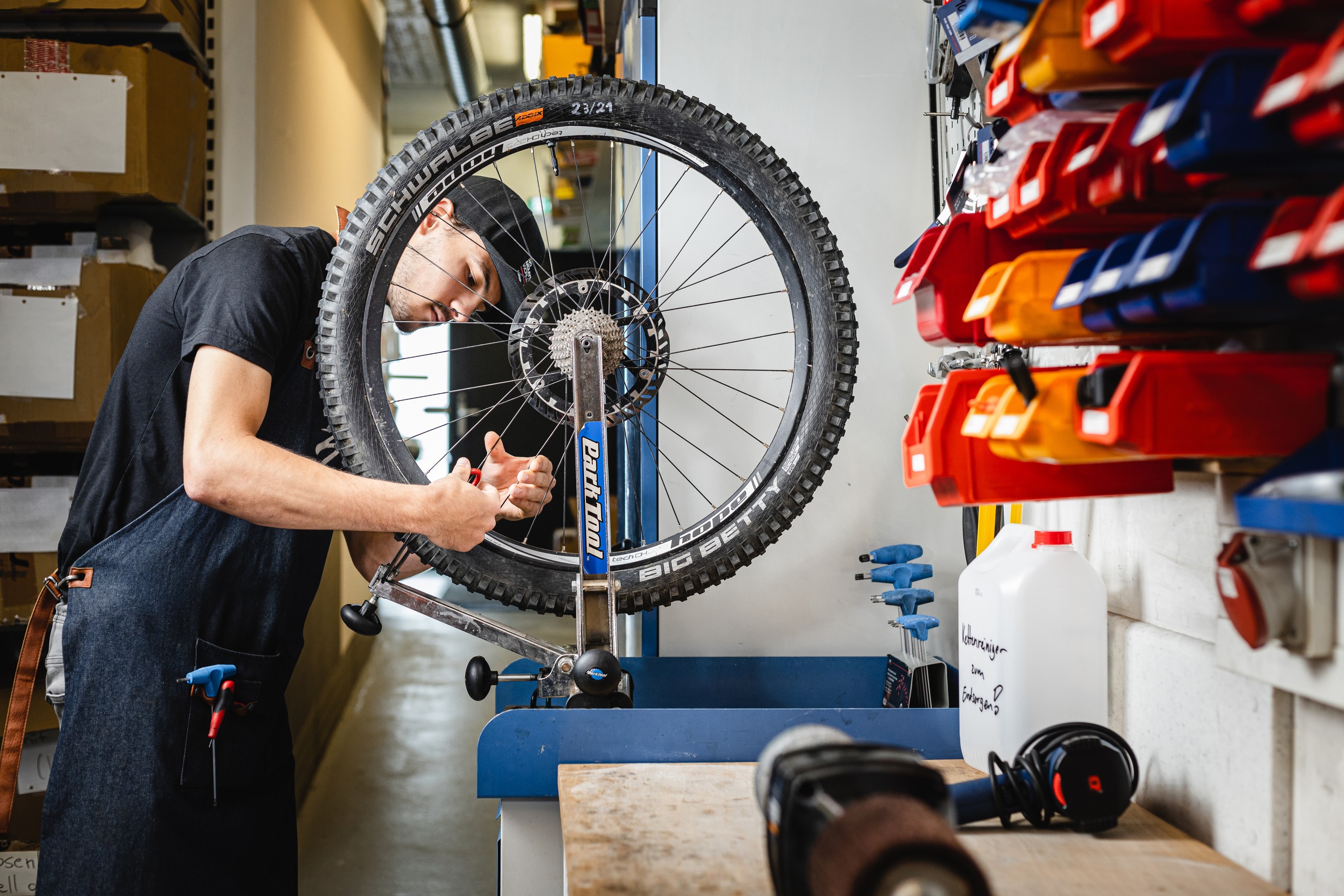 Bike service shop online